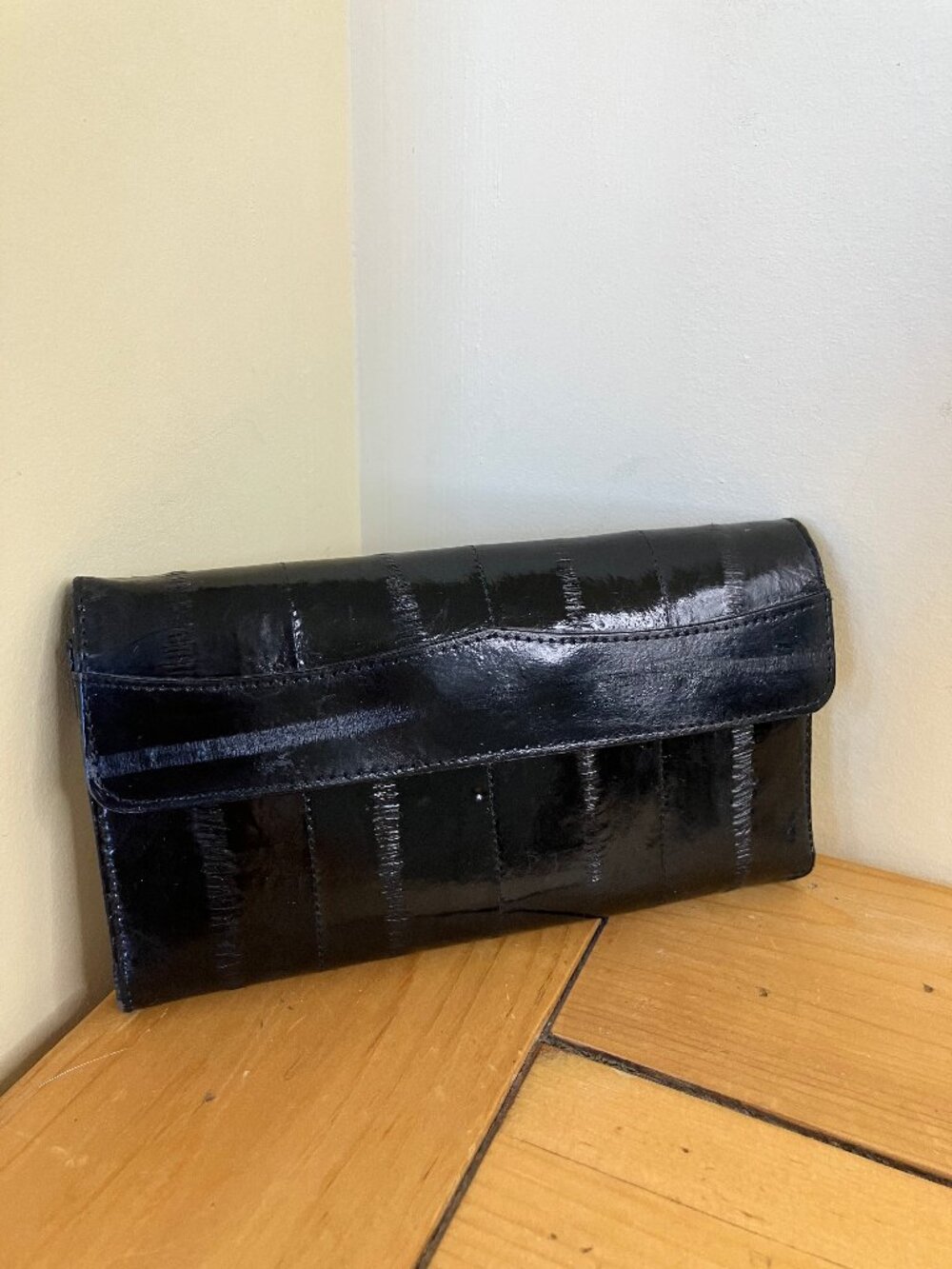 Eel Skin Leather Black Shiny Wallet Clutch Organizer Pockets Vintage 80s